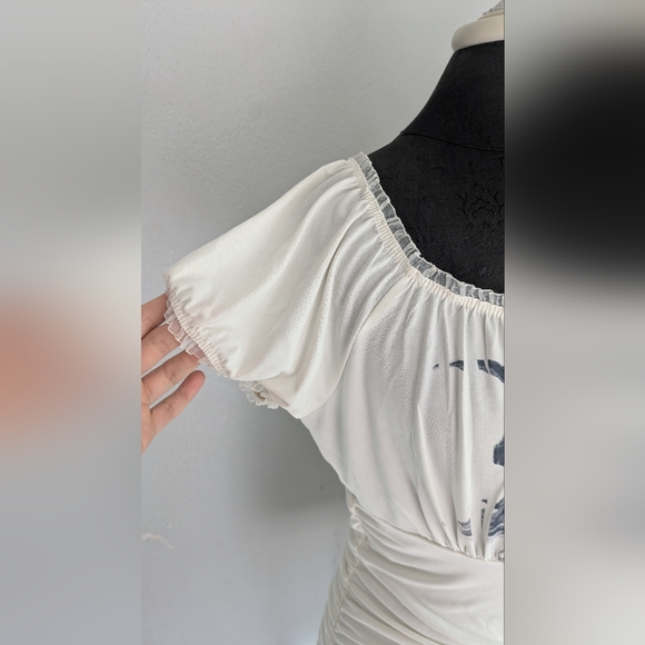 Moa Moa Y2K Milkmaid Digital Sunflower Print Blouse - Picture 2 of 9